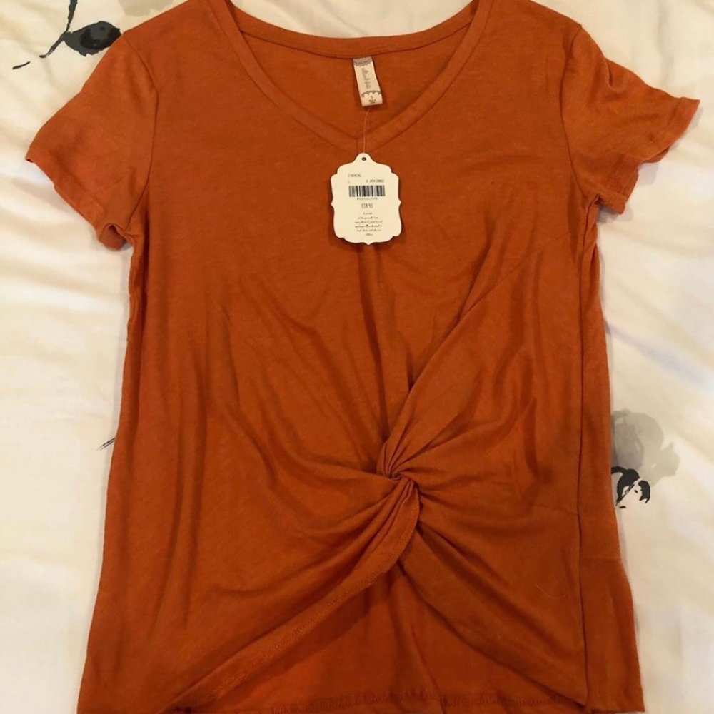 Altar'd State H. JAFFA ORANGE shirt